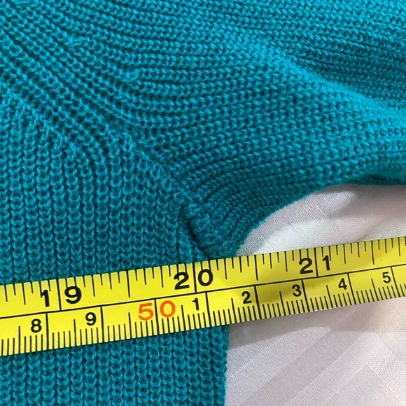 NWT Loft Puff Sleeve V-Neck Cardigan Color: Teal Size: XL - Picture 6 of 8